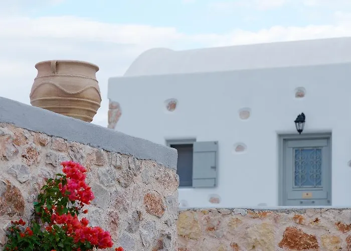 Desiterra & 5* Karterados (Santorini)