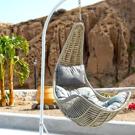 Desiterra & 5* Karterados (Santorini)