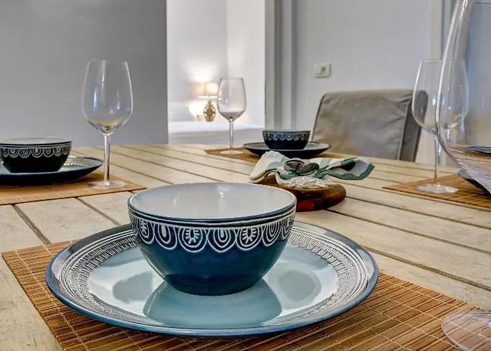 Desiterra & Karterados (Santorini)